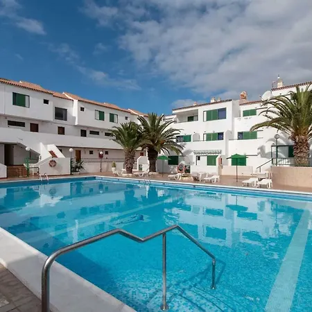 Cactus Pool View * طوستا ديل سيلونثيو