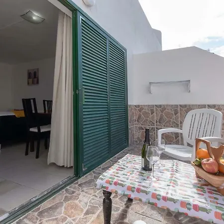 Cactus Pool View * طوستا ديل سيلونثيو